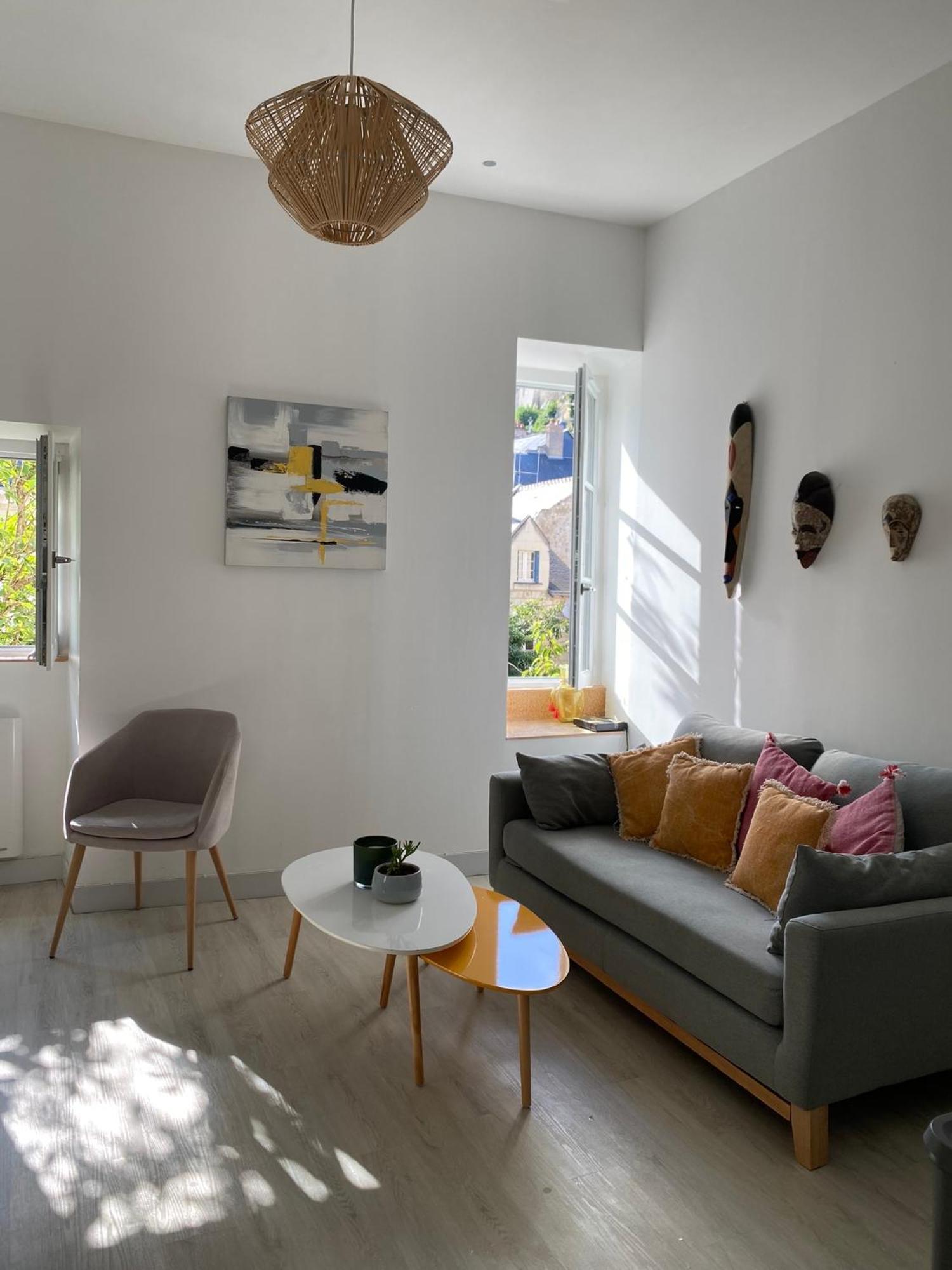 Apartment Cosy Avec Vue Sur Le Chateau Chinon